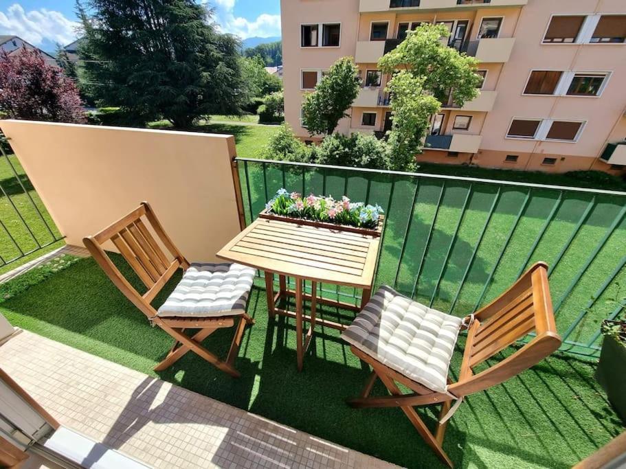 Appartement Cosy Entre Lac Et Montagne Thonon-les-Bains Luaran gambar